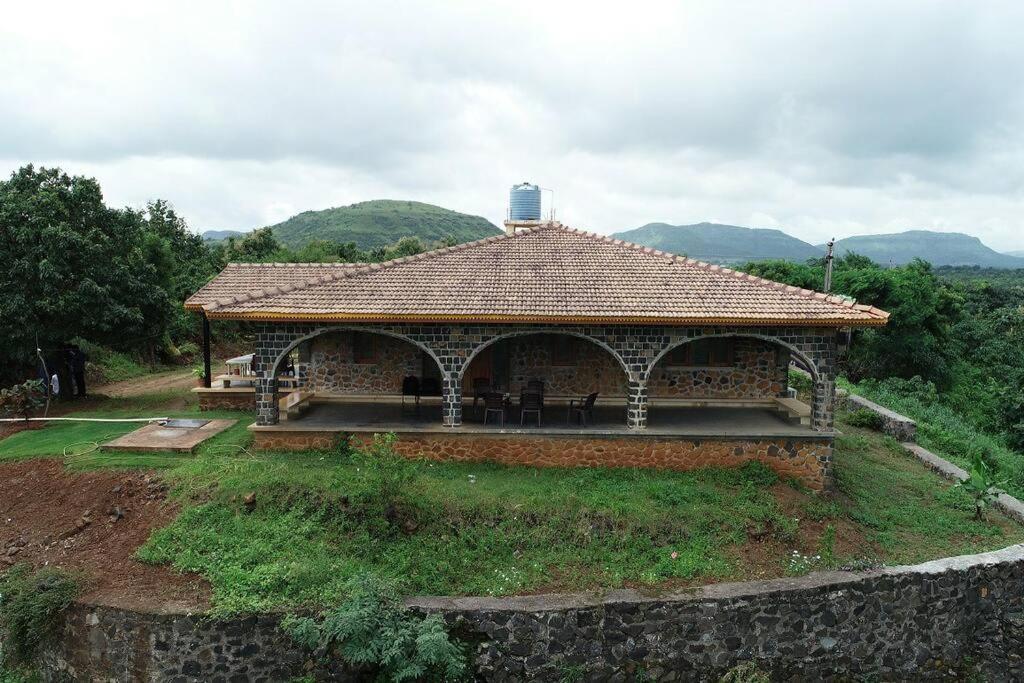 Eze Nof - A Hilltop Villa With 360º Water View 纳西克 外观 照片