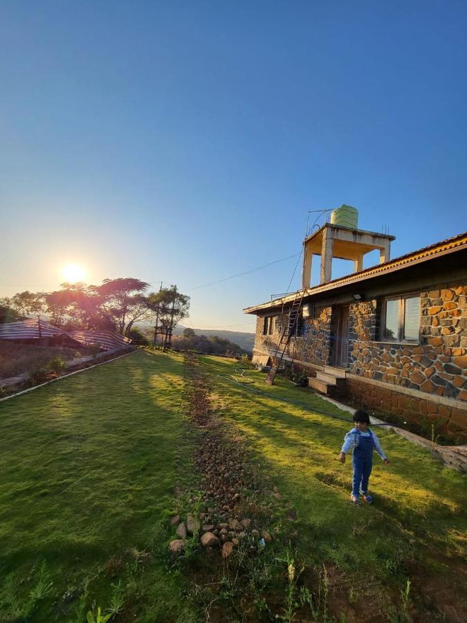 Eze Nof - A Hilltop Villa With 360º Water View 纳西克 外观 照片